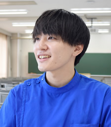 穐本 新斗さん